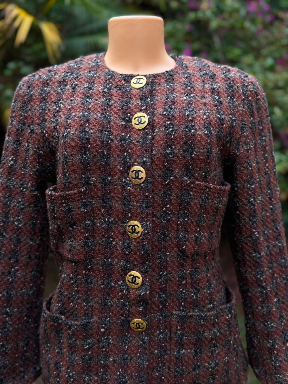 AUTHENTIC Chanel vintage Women's Tweed Button-Up Jacket in Burgundy Plaid - Picture 3 of 11